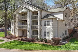 1032 Churchill Downs Ct, Charlotte, NC 28211 - Photo 1