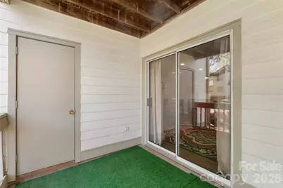 1032 Churchill Downs Court #J, Charlotte, NC 28211 - Photo 27
