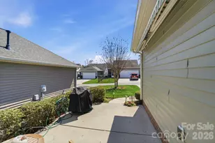 18210 Ebenezer Dr, Cornelius, NC 28031 - Photo 33