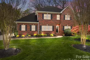 129 Secretariat Ln, Mooresville, NC 28117 - Photo 1