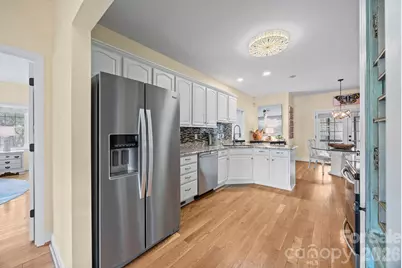 129 Secretariat Lane, Mooresville, NC 28117 - Photo 7