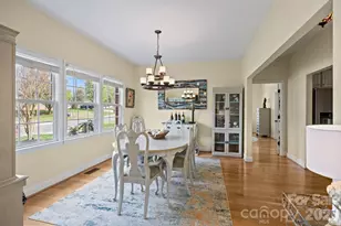 129 Secretariat Ln, Mooresville, NC 28117 - Photo 5