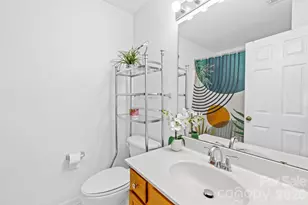 2823 Summergrove Ct, Matthews, NC 28105 - Photo 19