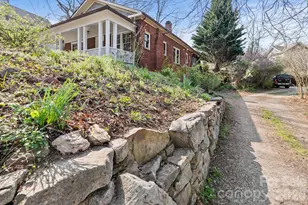 15 Conestee Pl, Asheville, NC 28801 - Photo 3