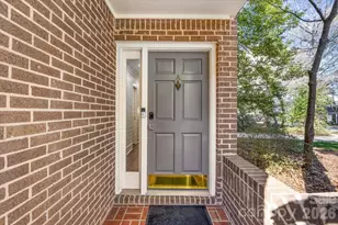 2330 Roswell Ave, Charlotte, NC 28207 - Photo 9