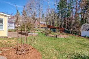 31 Knoll Ridge Dr, Asheville, NC 28804 - Photo 3