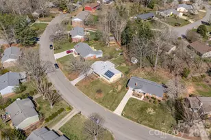 31 Knoll Ridge Dr, Asheville, NC 28804 - Photo 27