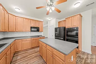 2216 Sunny Valley Ct, Fort Mill, SC 29720 - Photo 17