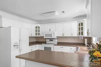 512 Paxton Creek Road, Marion, NC 28752 - Photo 11