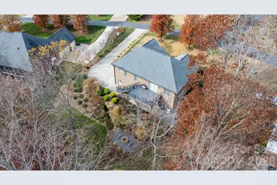 1158 Waterford Drive, Hickory, NC 28602 - Photo 23