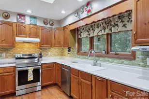 457 Shady Ridge Rd, Waynesville, NC 28785 - Photo 21