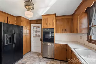 4177 Boggs Rd, Claremont, NC 28610 - Photo 13