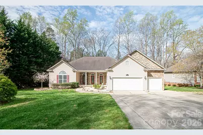 2725 Lakeview Circle, Matthews, NC 28105 - Photo 43