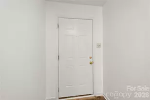 2517 Gum Wood Ct, Matthews, NC 28105 - Photo 3