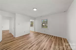 2517 Gum Wood Ct, Matthews, NC 28105 - Photo 7