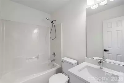 11434 Northwoods Forest Drive, Charlotte, NC 28214 - Photo 35