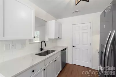 11434 Northwoods Forest Drive, Charlotte, NC 28214 - Photo 15