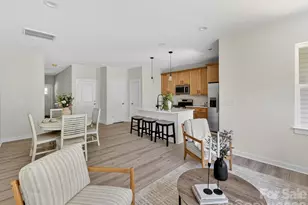 655 Stillgreen Ln, Charlotte, NC 28214 - Photo 11