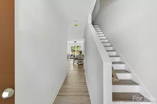 655 Stillgreen Ln, Charlotte, NC 28214 - Photo 7