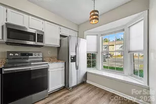 203 Heritage Pkwy, Fort Mill, SC 29715 - Photo 5