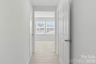 1006 20th Ave Loop SE, Hickory, NC 28602 - Photo 5