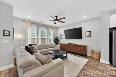 1136 Drummond Avenue, Charlotte, NC 28205 - Photo 13