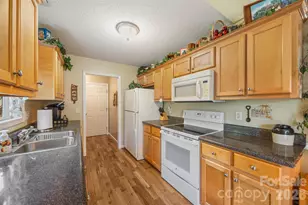 1254 Heritage Farm Rd, Hickory, NC 28601 - Photo 15