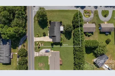 1254 Heritage Farm Road, Hickory, NC 28601 - Photo 3