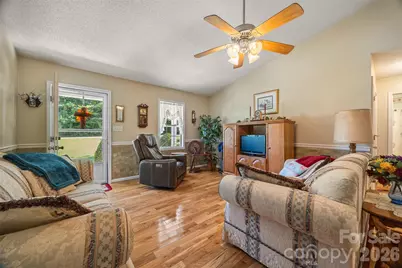 1254 Heritage Farm Road, Hickory, NC 28601 - Photo 9