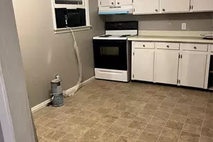 1660 Windsor St, Orangeburg, SC 29115 - Photo 5