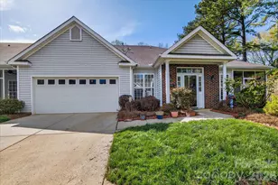 4492 Antelope Ln, Charlotte, NC 28269 - Photo 3