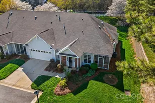 4492 Antelope Ln, Charlotte, NC 28269 - Photo 1