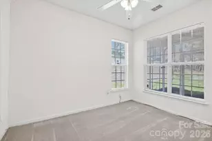 4492 Antelope Ln, Charlotte, NC 28269 - Photo 33