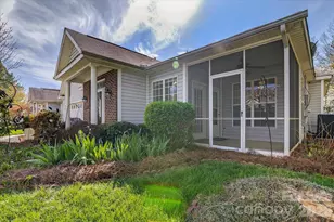 4492 Antelope Ln, Charlotte, NC 28269 - Photo 7