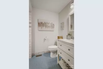 900 Magnolia Avenue NE, Valdese, NC 28690 - Photo 19