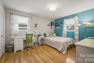 900 Magnolia Ave NE, Valdese, NC 28690 - Photo 17