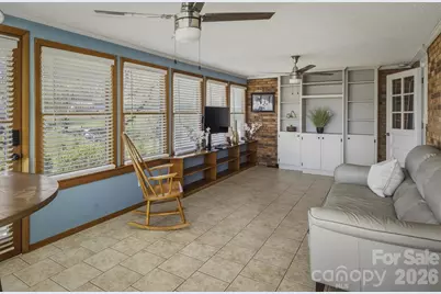 900 Magnolia Avenue NE, Valdese, NC 28690 - Photo 21