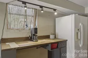 900 Magnolia Ave NE, Valdese, NC 28690 - Photo 27