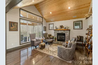 3753 Laurel Park Highway, Hendersonville, NC 28739 - Photo 9