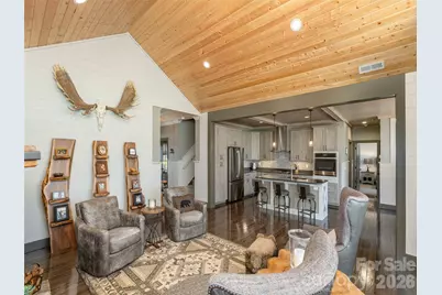 3753 Laurel Park Highway, Hendersonville, NC 28739 - Photo 11