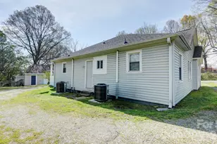 312 & 314 W Charlotte Ave, Mount Holly, NC 28120 - Photo 11