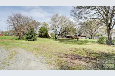 312 & 314 W Charlotte Avenue, Mount Holly, NC 28120 - Photo 31