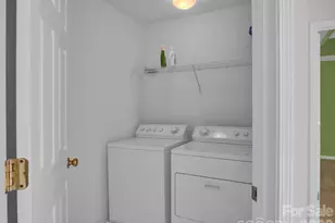 8723 Huntland Ct, Charlotte, NC 28277 - Photo 29