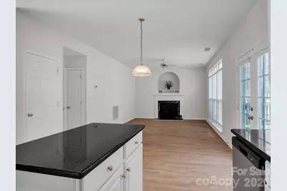 8723 Huntland Court, Charlotte, NC 28277 - Photo 17