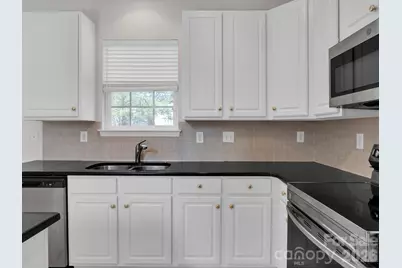 8723 Huntland Court, Charlotte, NC 28277 - Photo 15