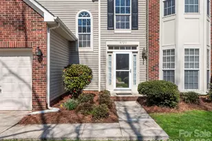 8723 Huntland Ct, Charlotte, NC 28277 - Photo 3