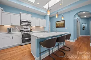 8020 Parknoll Dr, Huntersville, NC 28078 - Photo 9