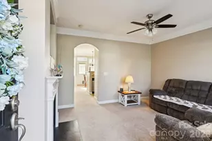 13234 Eastfield Village Ln, Charlotte, NC 28269 - Photo 5
