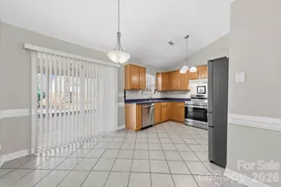 1613 Winthrop Ln, Monroe, NC 28110 - Photo 13