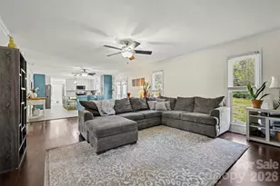 8929 Lauriston Pl, Mint Hill, NC 28227 - Photo 9